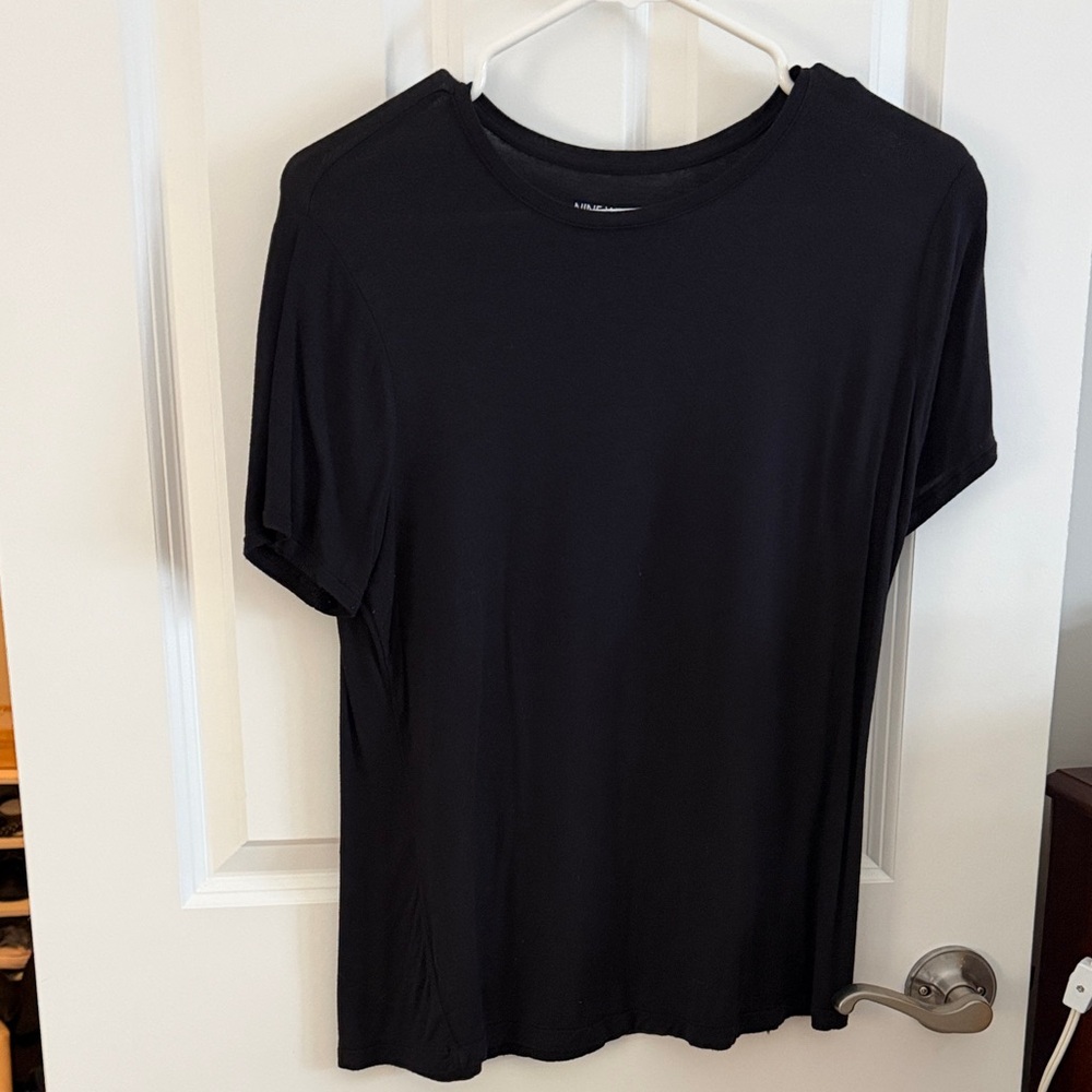 Nine West Women’s Soft Spun Tee | Size Medium